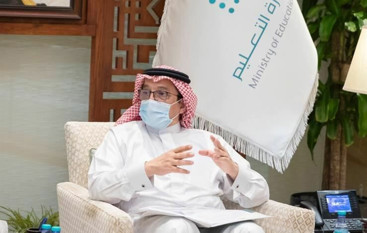 Photo of وزير التعليم.. سوف نحدد في الأيام القادمة قرار الدراسة عن بُعد أو حضوريا في الفصل الدراسي الثاني