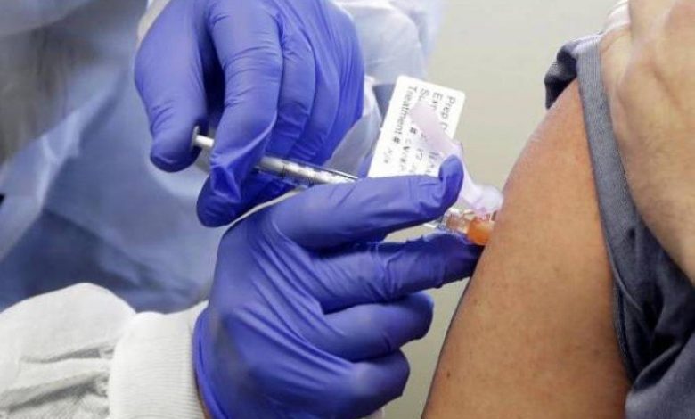 Photo of «الصحة»: الاكتفاء بجرعة واحدة لمصابي «كورونا» بعد 6 أشهر من تعافيهم