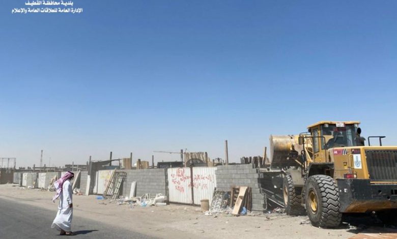 Photo of إزالة الأنشطة المخالفة بمنطقة البدراني