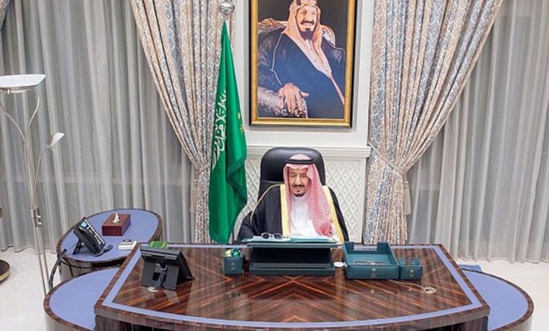 Photo of دمج الهيئة العامة للزكاة والدخل والهيئة العامة للجمارك، في هيئة واحدة باسم (هيئة الزكاة والضريبة والجمارك)