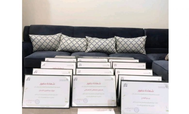 Photo of بالصور .. اختتام دورة الرسم للصغار بنادي الأزهر