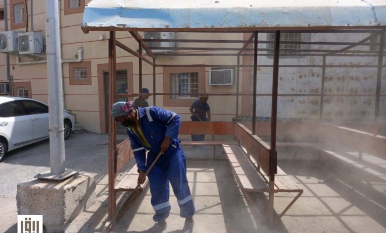 Photo of تنبيه: الرجاء عدم ايقاف السيارات أمام المظلات غداً لكي لا تتضرر بالطلاء ولاتعيق الصيانة