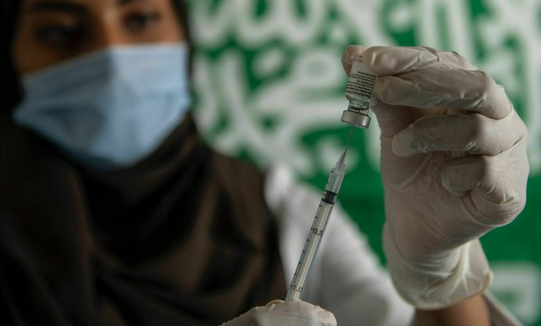 Photo of الصحة : عدد الجرعات المُعطاة من لقاح كورونا في المملكة يتخطى 41 مليون جرعة