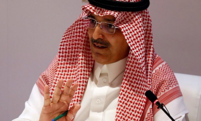 Photo of «المالية»: 903 مليارات ريال إيرادات «ميزانية 2022»..
