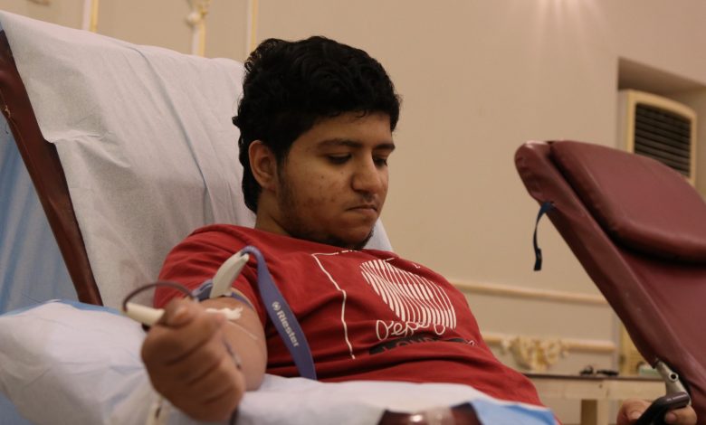 Photo of بحلة محيش 137 متقدم للتبرع في ثاني ليالي حملة التبرع بالدم